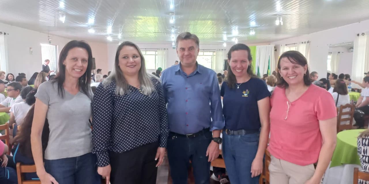 Encontro regional de cegos foi realizado em Prudentópolis. Assista o VÍDEO!