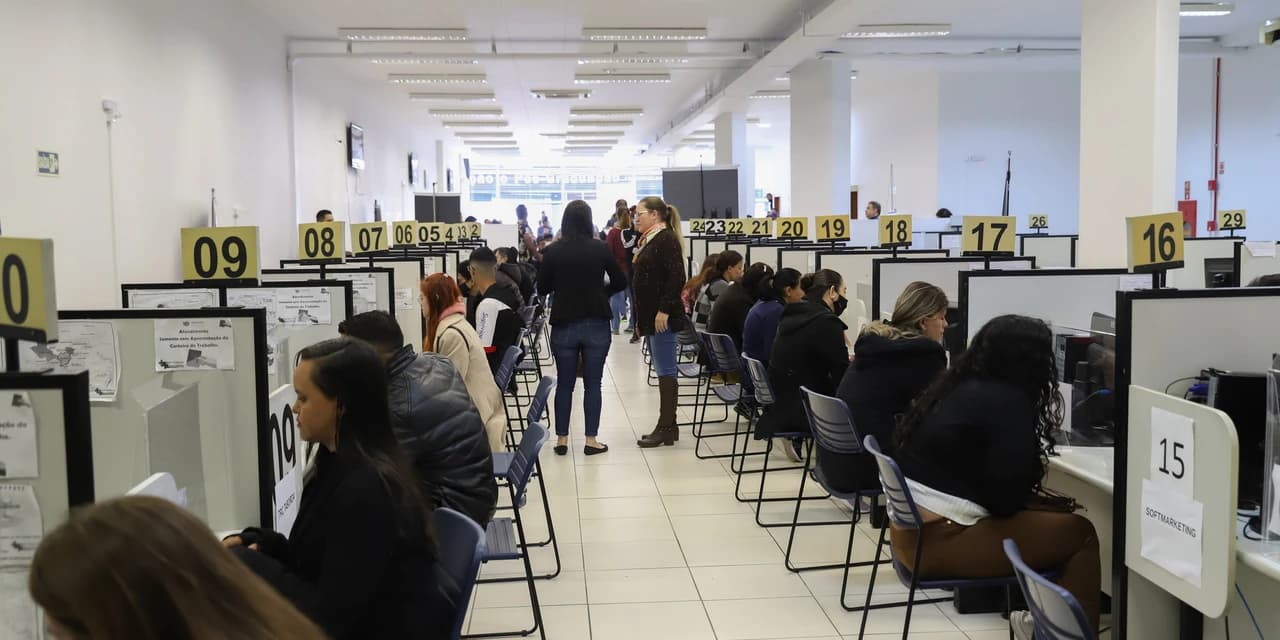 17 mil vagas: Agências do Trabalhador têm oportunidades em todas as regiões do Paraná
