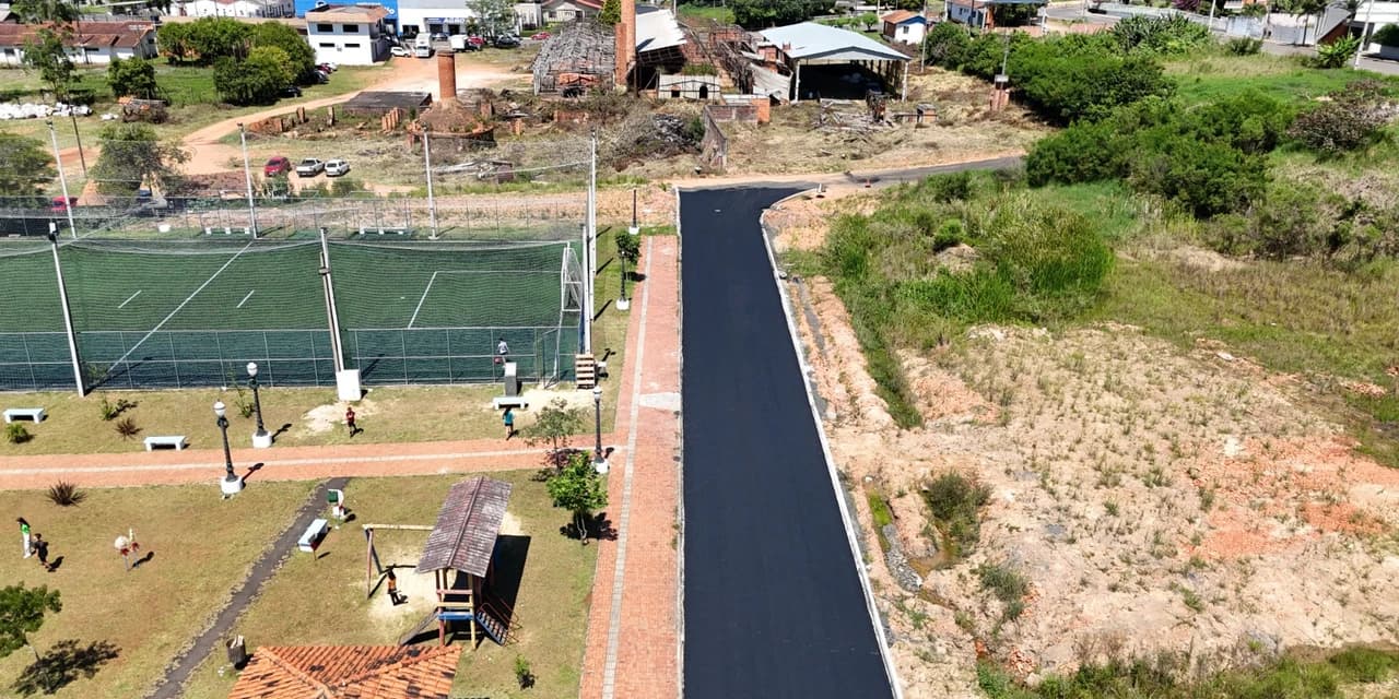 Em Guamiranga várias ruas estão recebendo pavimentação asfáltica