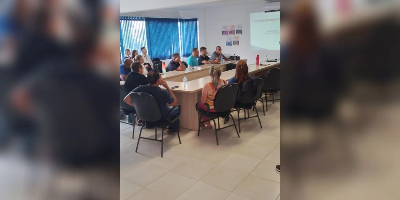 Conselheiros Tutelares eleitos e suplentes participam de curso de capacitação em Prudentópolis