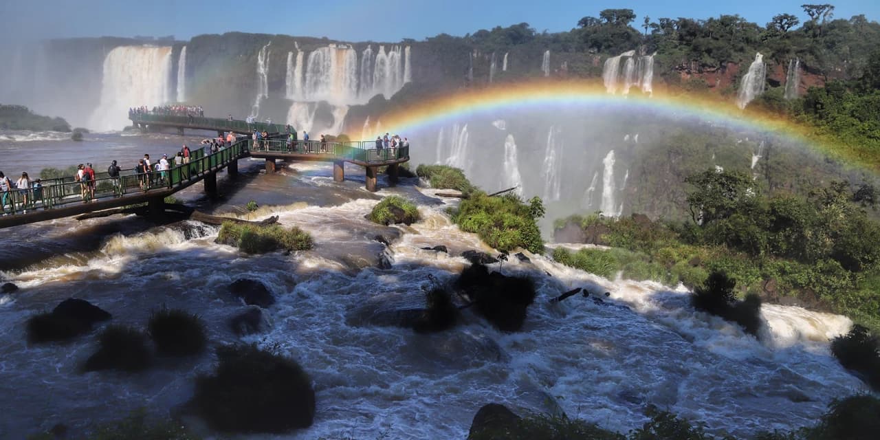 Maiores atrativos naturais do Paraná registraram aumento no número de visitantes em 2023