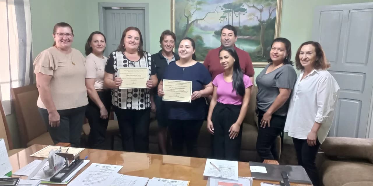 Prefeito Orli de Cristo empossou os novos conselheiros tutelares do município de Ivaí.