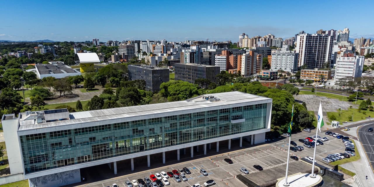 Governo do Paraná altera calendário oficial para incluir feriado da Consciência Negra