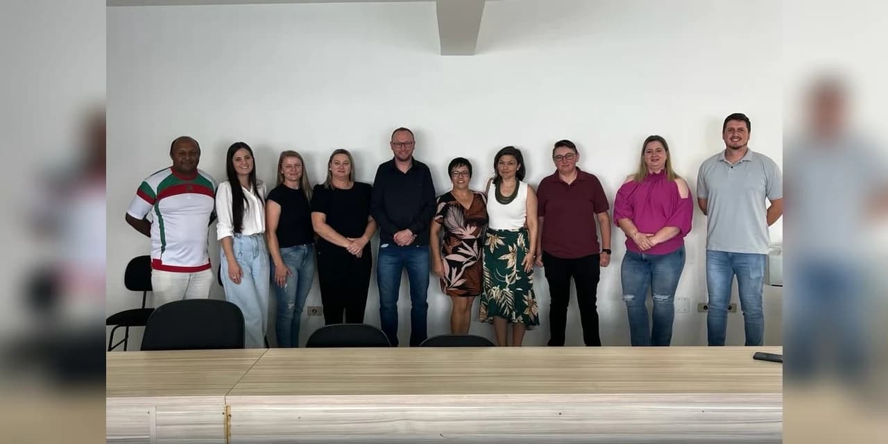 Em Prudentópolis foi realizado o Ato Solene de Posse dos(as) novos Conselheiros(as) Tutelares para o quadriênio de 2024-2027.