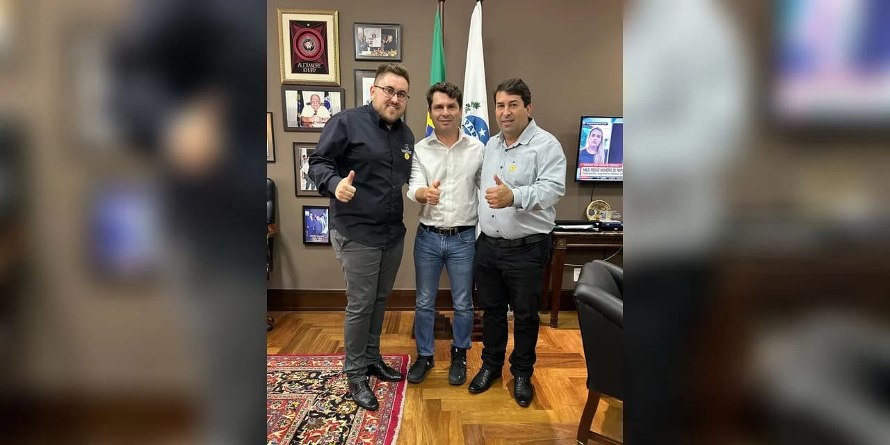 Prefeito Orli de Cristo cumpre agenda em Curitiba e viabiliza recursos para o SAMU