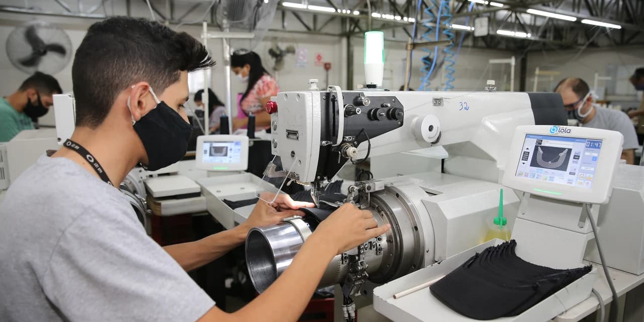 73 mil jovens de 18 a 29 anos conseguiram emprego via Agência do Trabalhador em 2023
