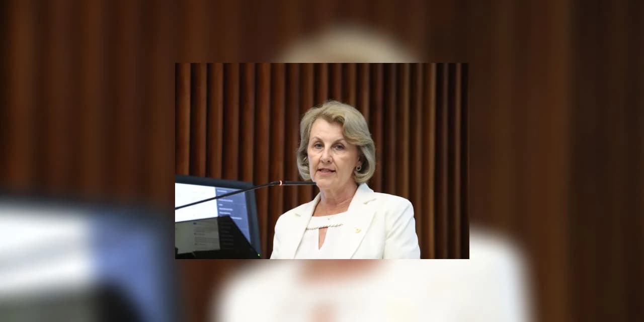 Deputada Márcia Huçulak destaca ato contra a guerra na Ucrânia que será realizado em Curitiba