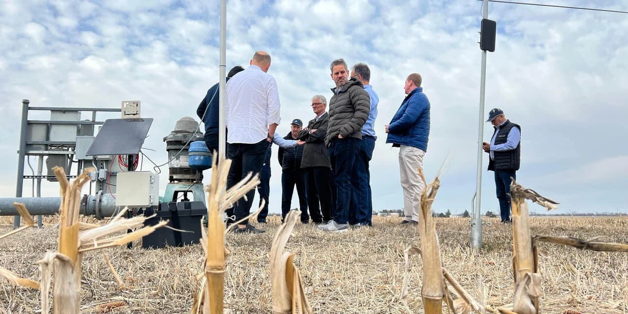 Comitiva do Paraná conhece projetos de extensão rural da Universidade do Nebraska