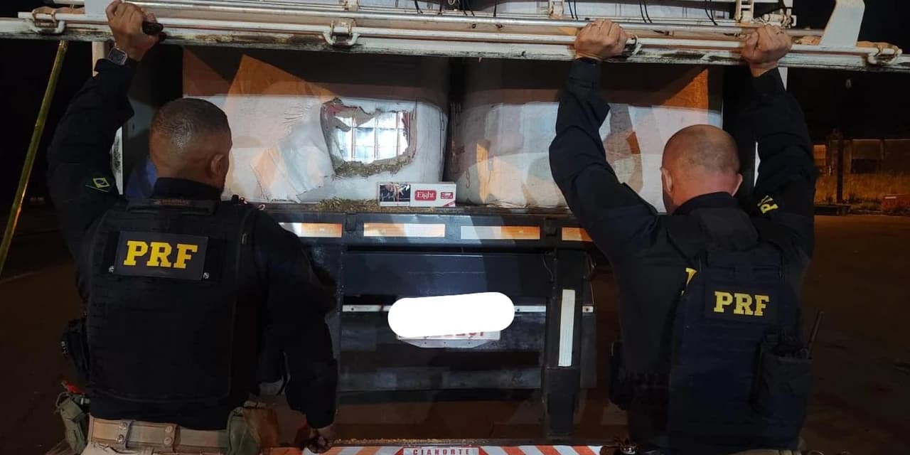 Em Guarapuava PRF apreende caminhão com 550 mil maços de cigarros contrabandeados do Paraguai