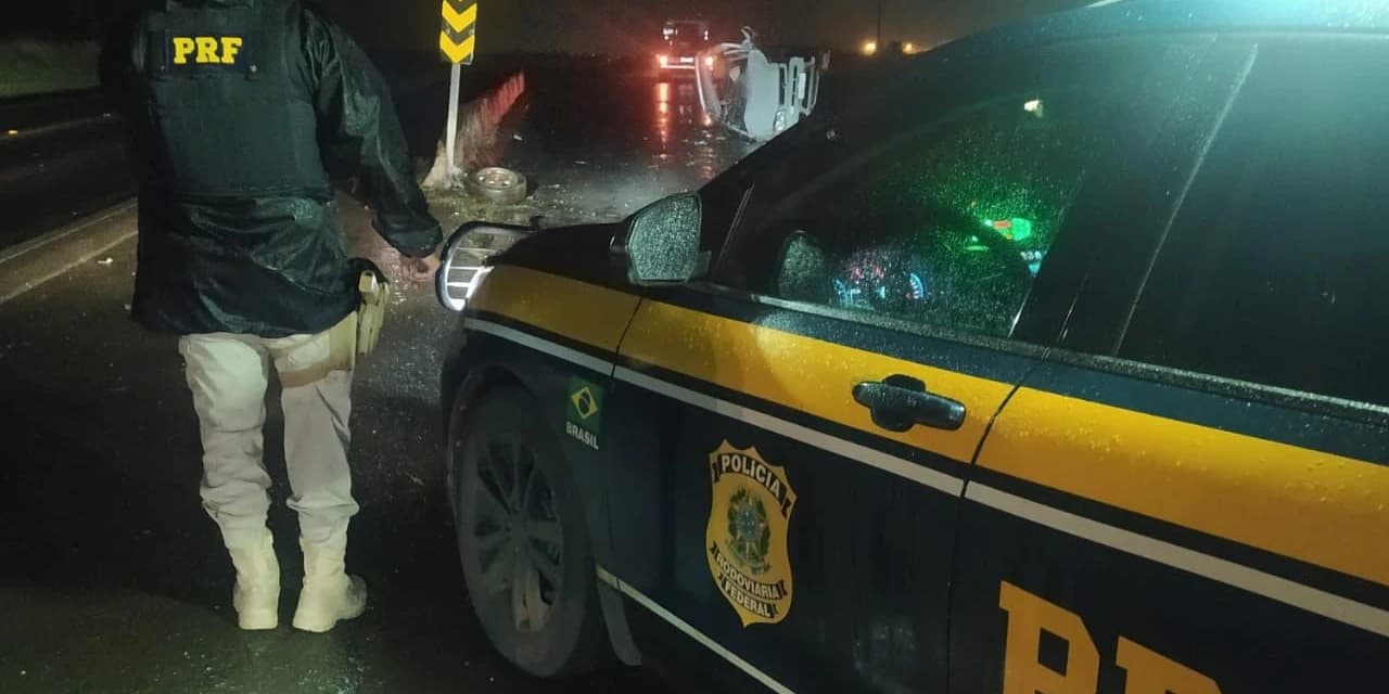 Acidente envolvendo 3 veículos em Guarapuava deixa cinco pessoas feridas