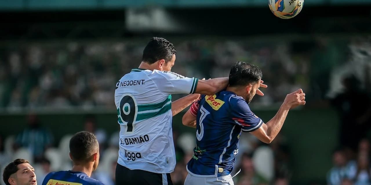 Coritiba vence de novo o Cianorte e se classifica para a semifinal