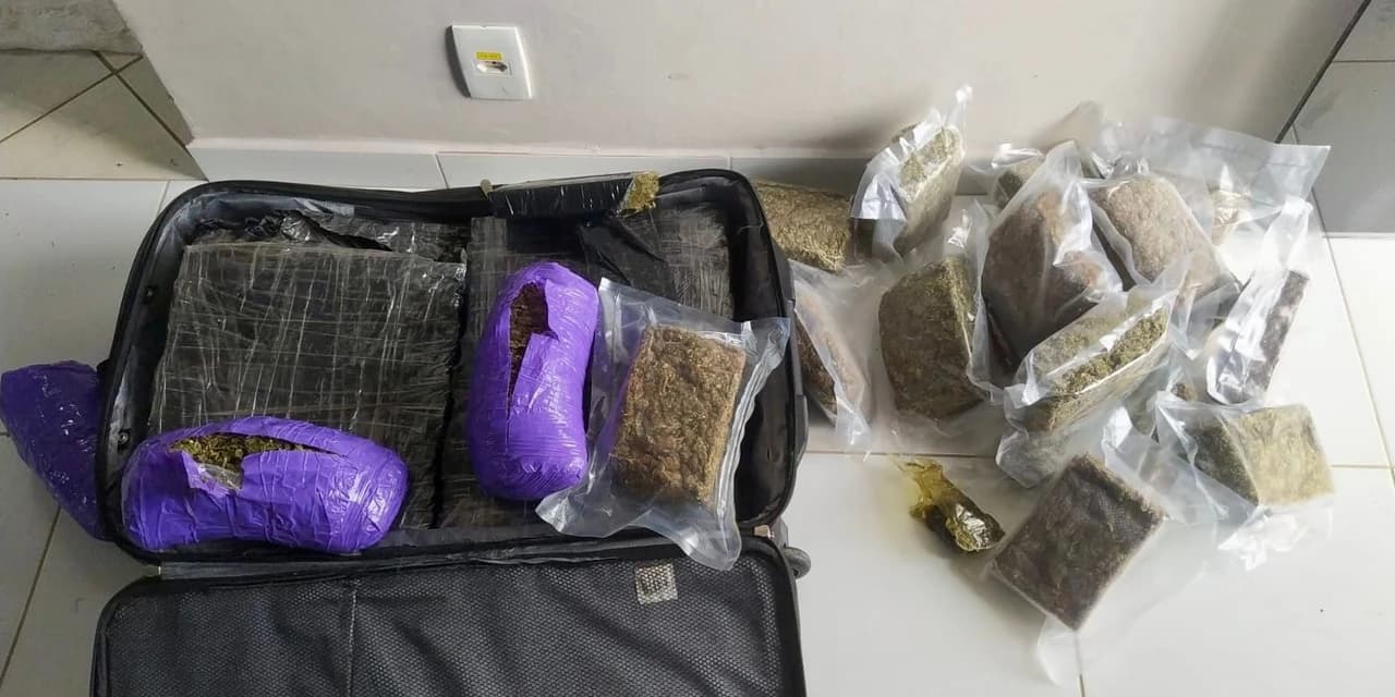 PRF apreende mais de 50kg de drogas em Guarapuava/PR