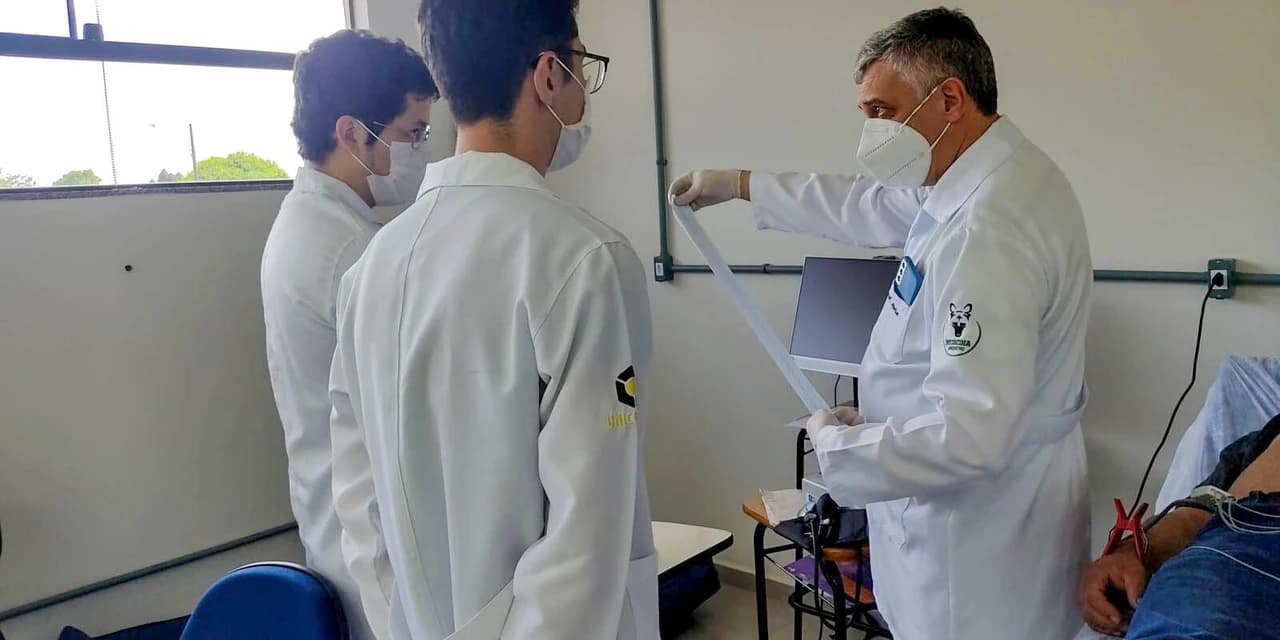 Paraná tem mais médicos por habitantes do que a média nacional, aponta pesquisa