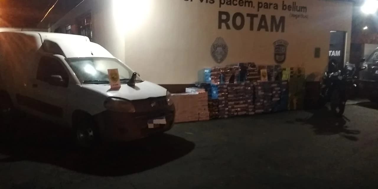 Em Irati polícia recupera veículo roubado e apreende 16.600 carteiras de cigarros e 89 cigarros eletrônicos
