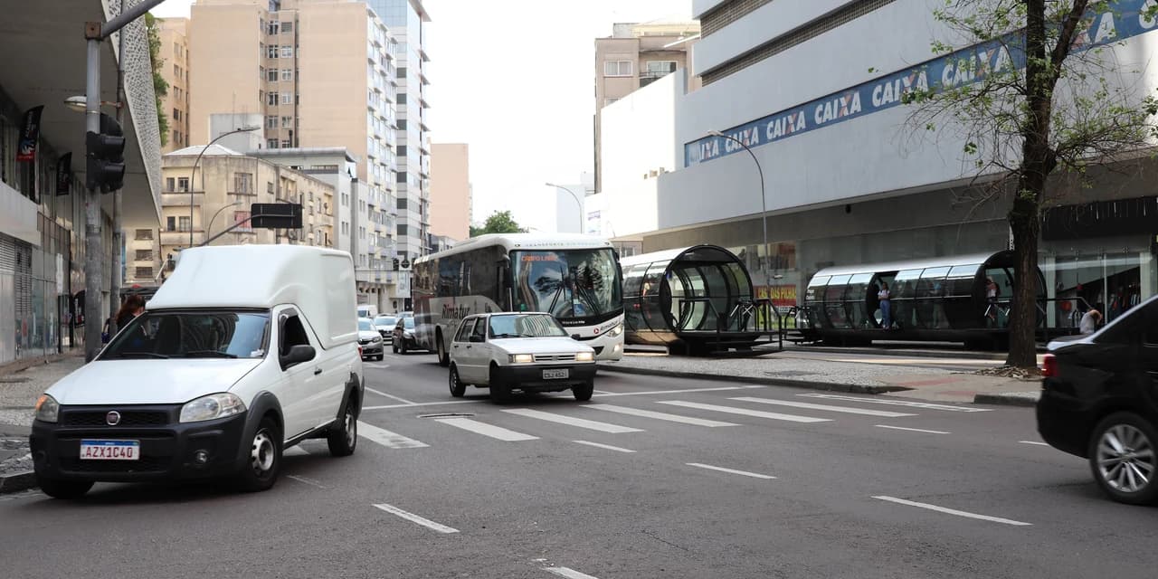 Proprietários de mais de 3,3 milhões de veículos recolheram IPVA 2024 até abril