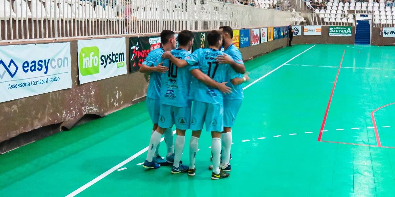Bronze de Futsal: Prudentópolis vence e carimba classificação pra segunda fase