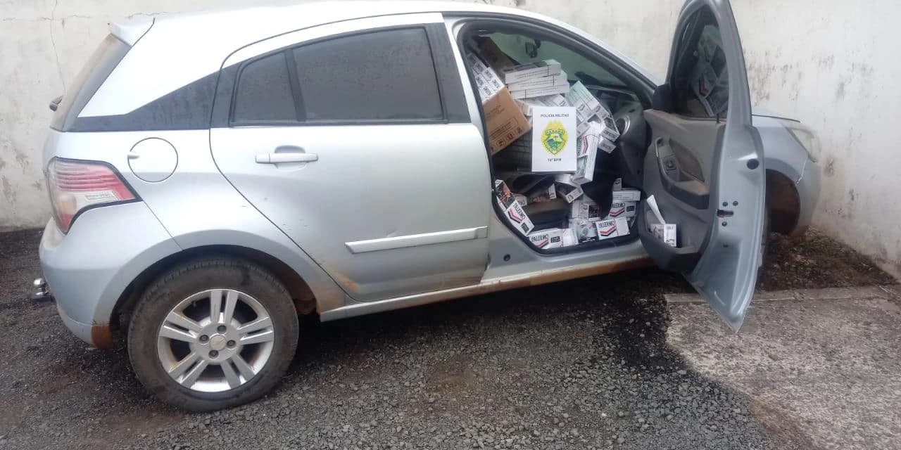 Em Prudentópolis polícia apreende carro com 800 maços de cigarros oriundos do Paraguai