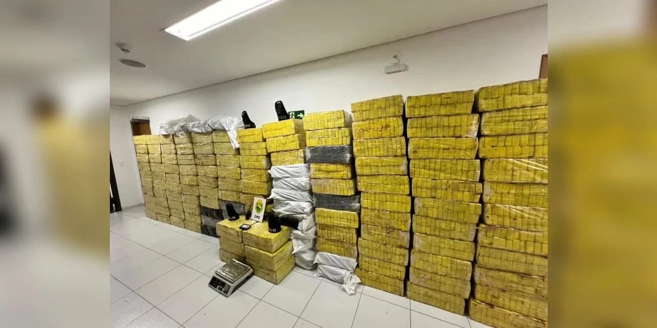 Motorista oferece 3 toneladas de maconha à polícia para não ser preso após abordagem