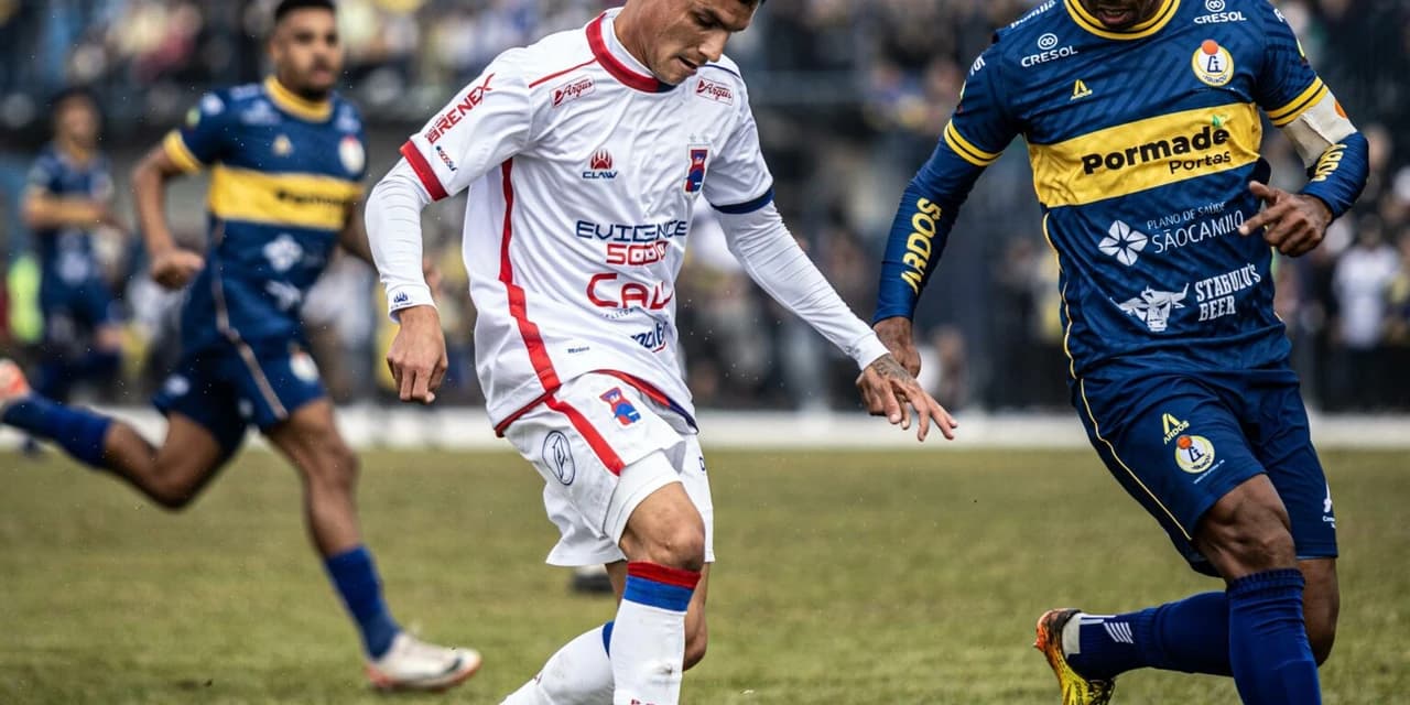 Iguaçu e Paraná Clube empatam sem gols pela Segundona Santa Cruz