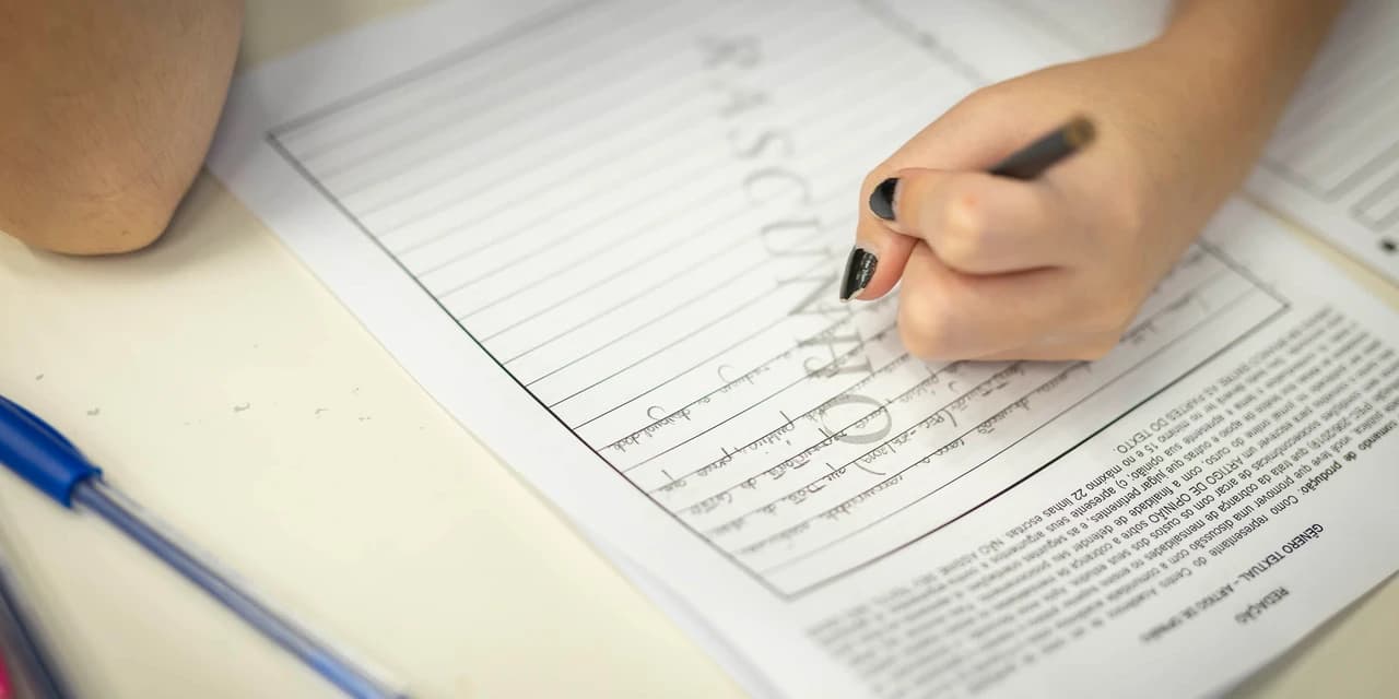 Inscrições para vestibulares da UEM se encerram nesta quarta-feira