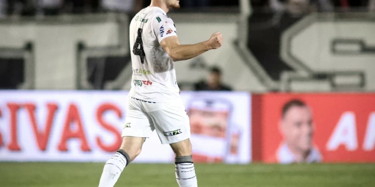Operário derrota o Santos em casa e entra no G4 da Série B