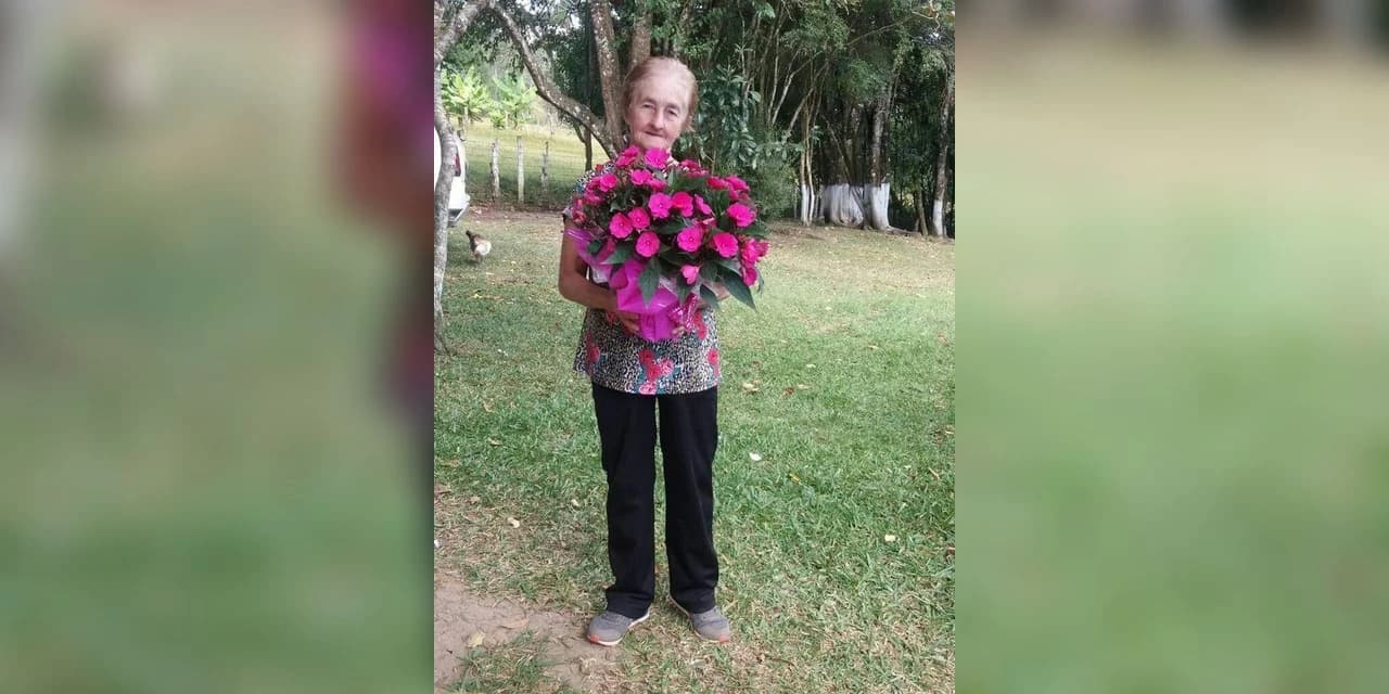 É com pesar que a Funerária São João comunica o falecimento da Sra. Ana Dobrowolski Kaminski.