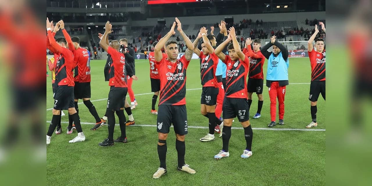 Com golaço de Fernandinho e retorno de Bento, Athletico avança na Copa do Brasil