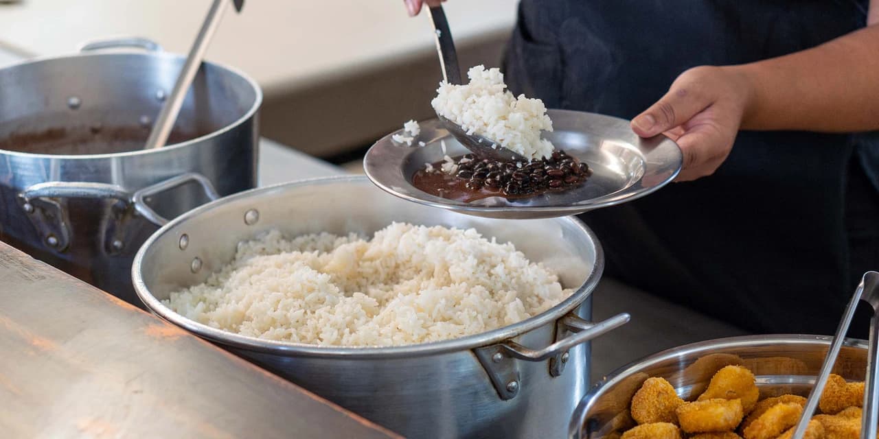 Paraná é a principal porta de entrada para maior parte do arroz importado pelo Brasil