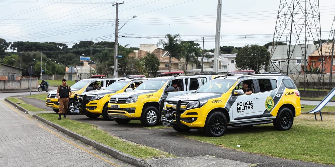 APÓS DENÚNCIAS EQUIPE POLICIAL DE GUARAPUAVA AGE RAPIDAMENTE E PRENDE AUTOR DE VIOLÊNCIA DOMÉSTICA, APREENDENDO ARMA DE FOGO QUE SERIA UTILIZADA PARA AMEAÇA E LESÃO CORPORAL