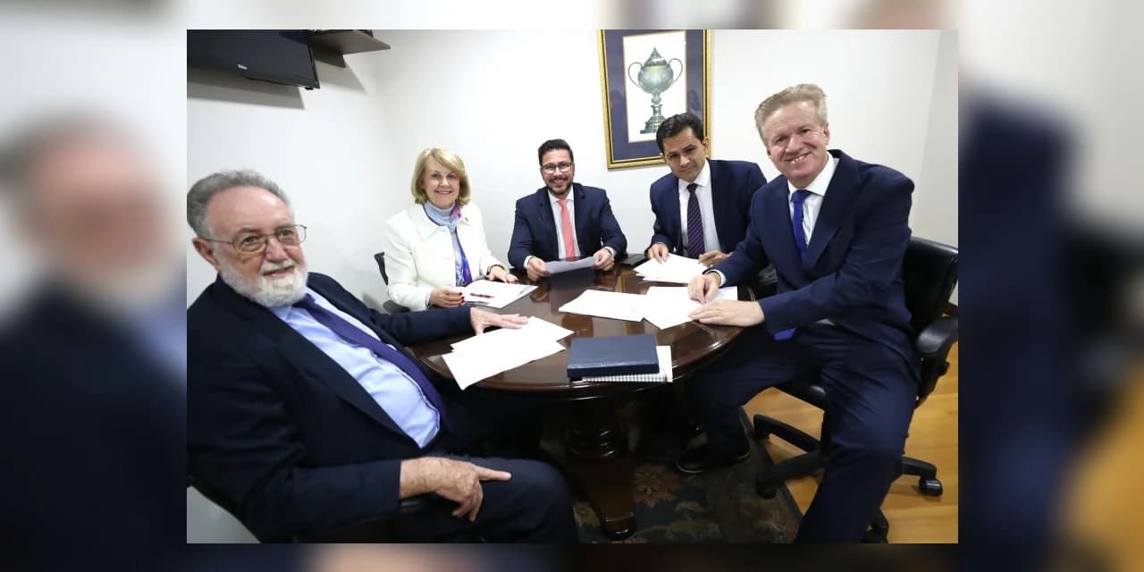 Comissão de Saúde aprova isenção de pagamento de taxa de inscrição em concurso público para doadoras de leite materno