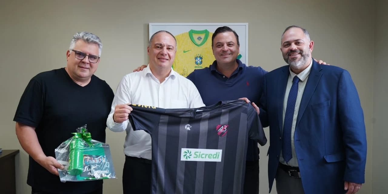 FPF recebe representantes do Batel de Guarapuava