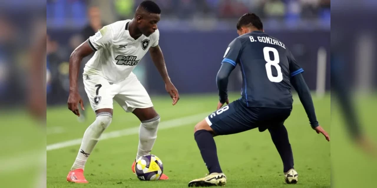 Botafogo perde para Pachuca por 3 x 0 e é eliminado