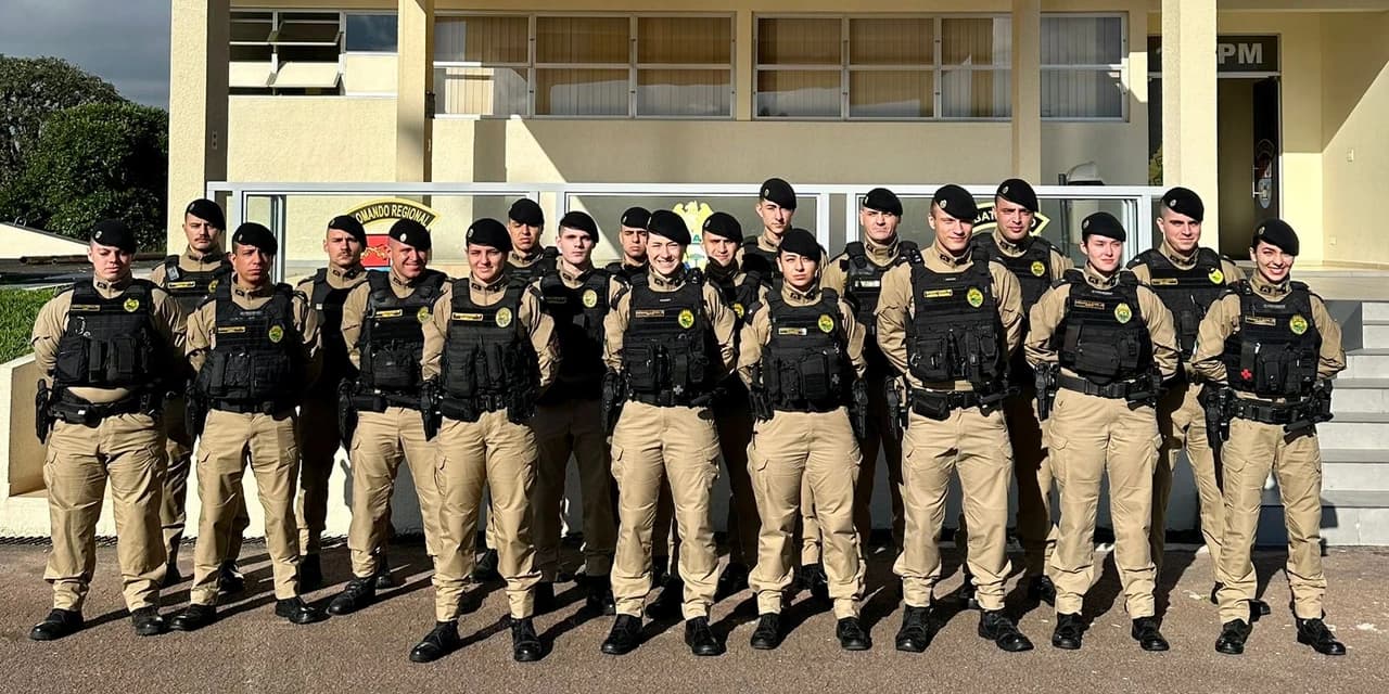 4º Comando Regional da Polícia Militar apresentou os 20 Aspirantes a Oficial, que estarão atuando na região