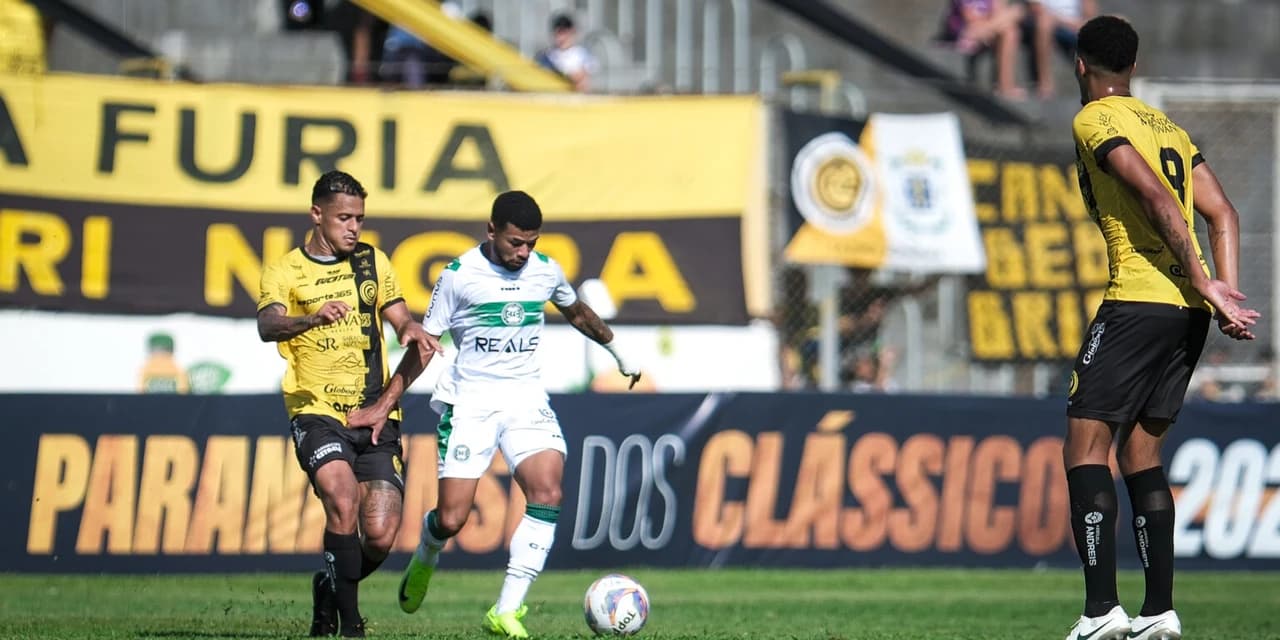 Cascavel vence o Coritiba no Olímpico Regional e conquista primeira vitória
