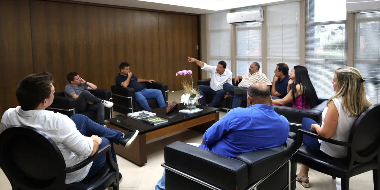 Prefeito Baitala recebe visita do secretário de Infraestrutura e Logística do Estado, Sandro Alex