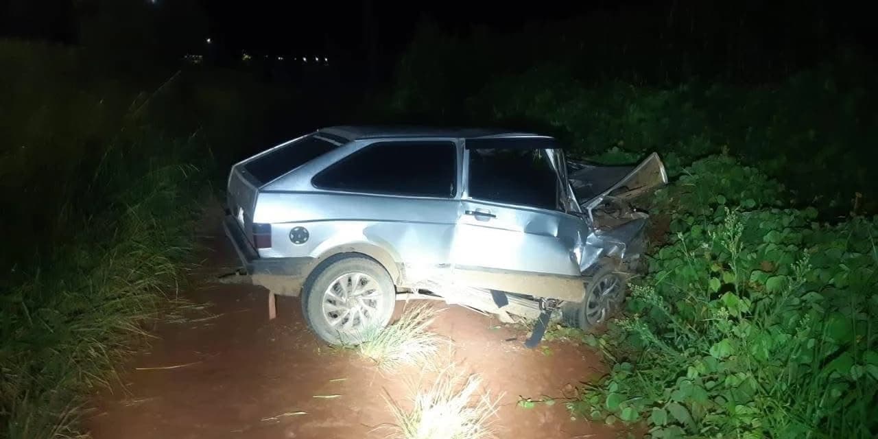 Homem de 56 anos morre após veículo bater contra barranco em Imbituva