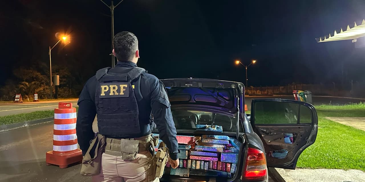 PRF apreende mais de meia tonelada de maconha na BR-277, em Guarapuava