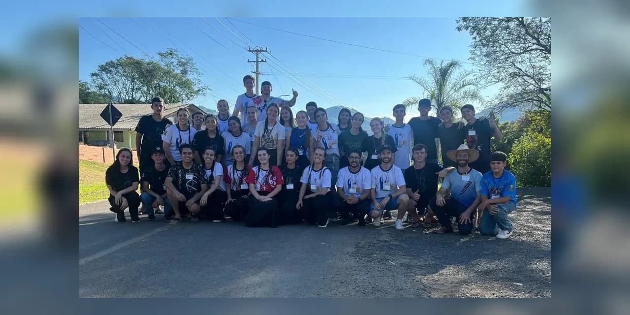 Em Prudentópolis visita missionária e investidura de novos ministros movimentou comunidade no interior