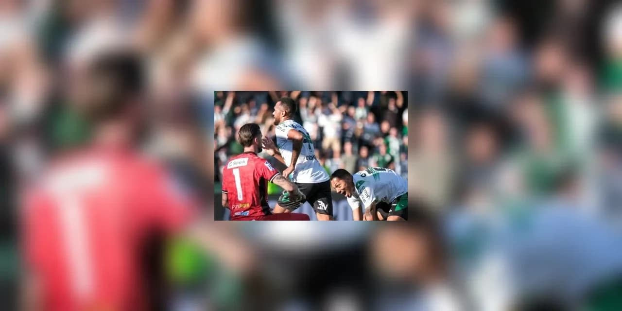 Coritiba vence o Operário e dispara para a vice-liderança da Série B