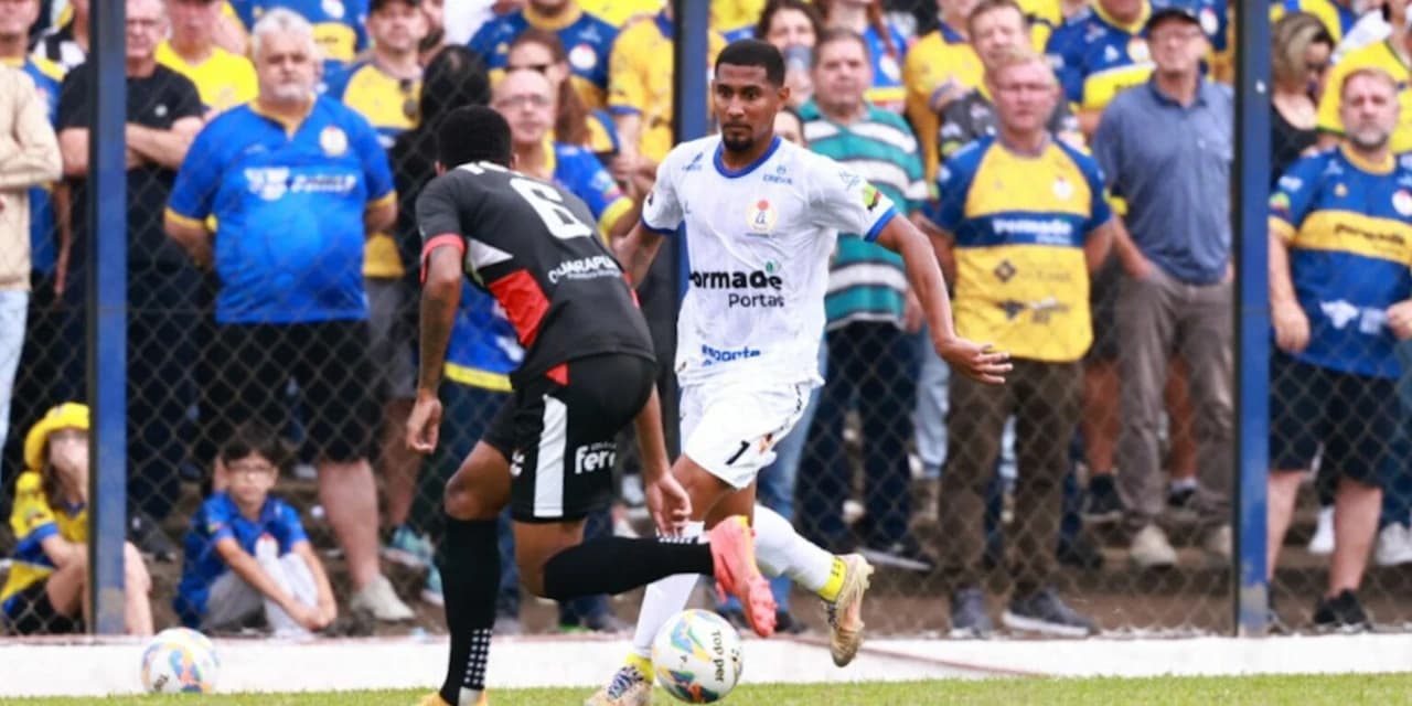 Batel vence Iguaçu em jogo de viradas, golaços e cinco gols