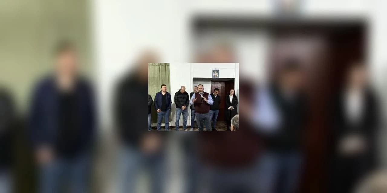 Artagão Júnior participa de assinatura de ordem de serviço para sistema de saneamento rural no Distrito de Guairacá