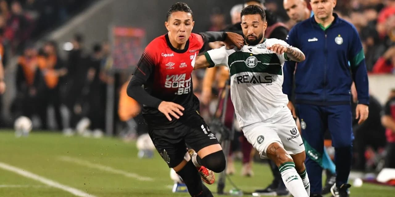 Clássico Athletiba: Coritiba vence Athletico na Arena