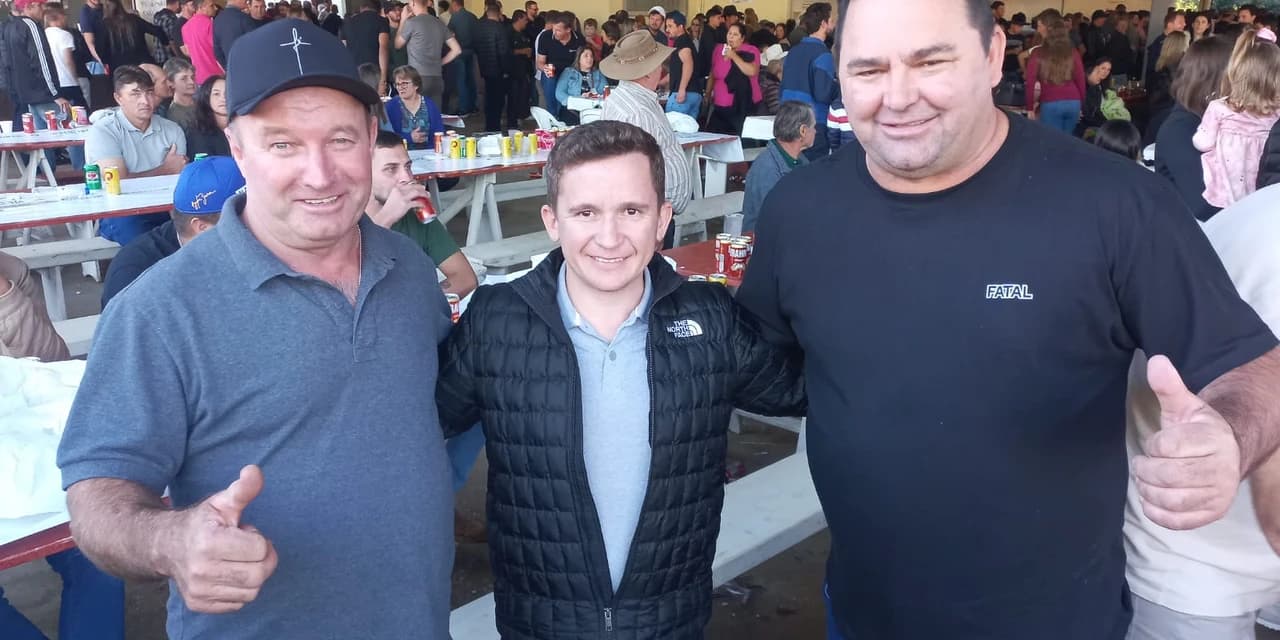 Deputado Rodrigo Estacho participa da festa religiosa em Barra Bonita interior de Prudentópolis