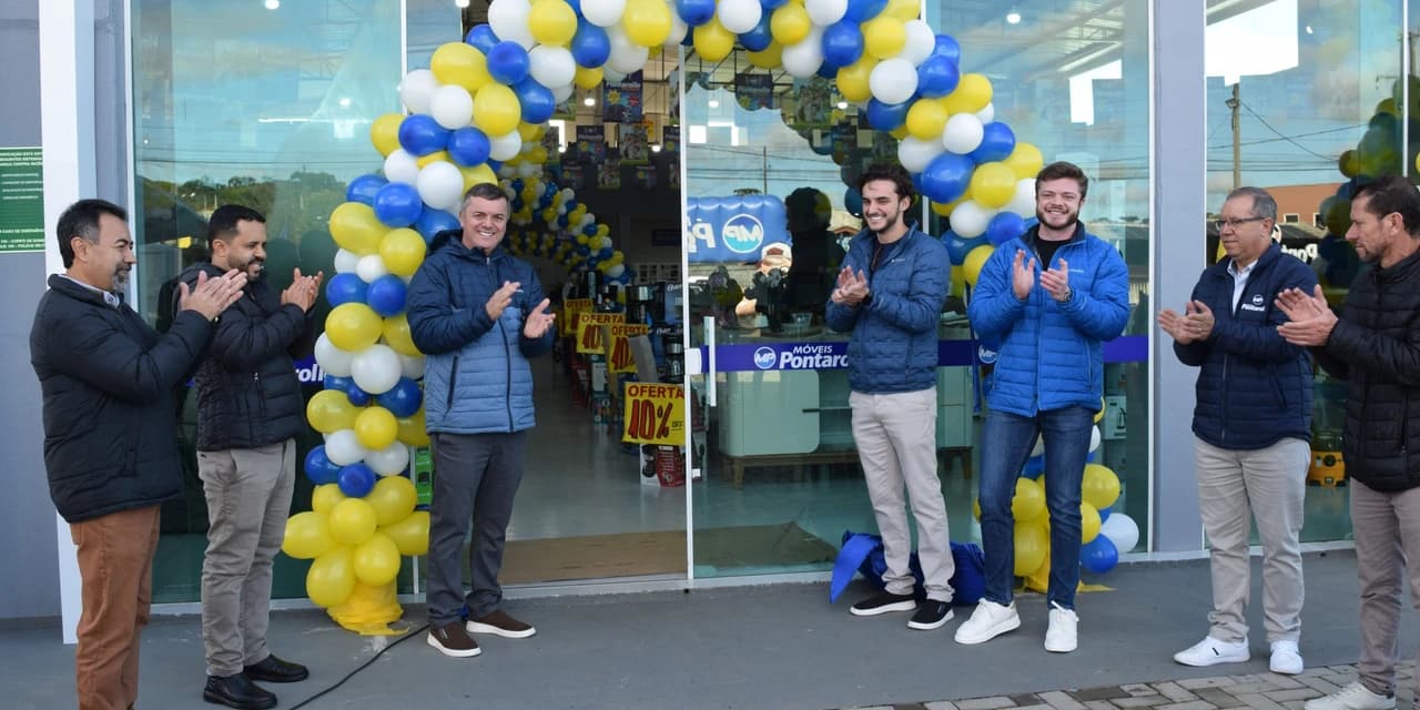 Móveis Pontarollo inaugura sua 42ª loja em Turvo com festa e promoções especiais