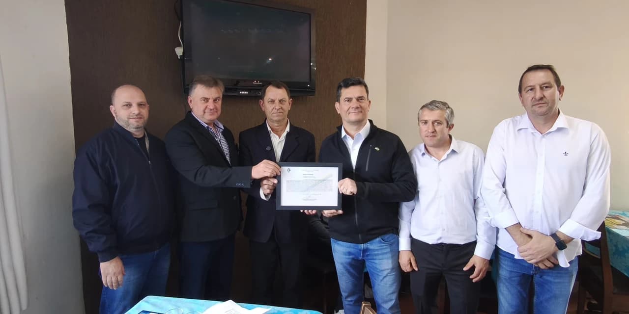 Sergio Moro recebe Moção de Aplausos por desempenhar importante papel em missão na Ucrânia