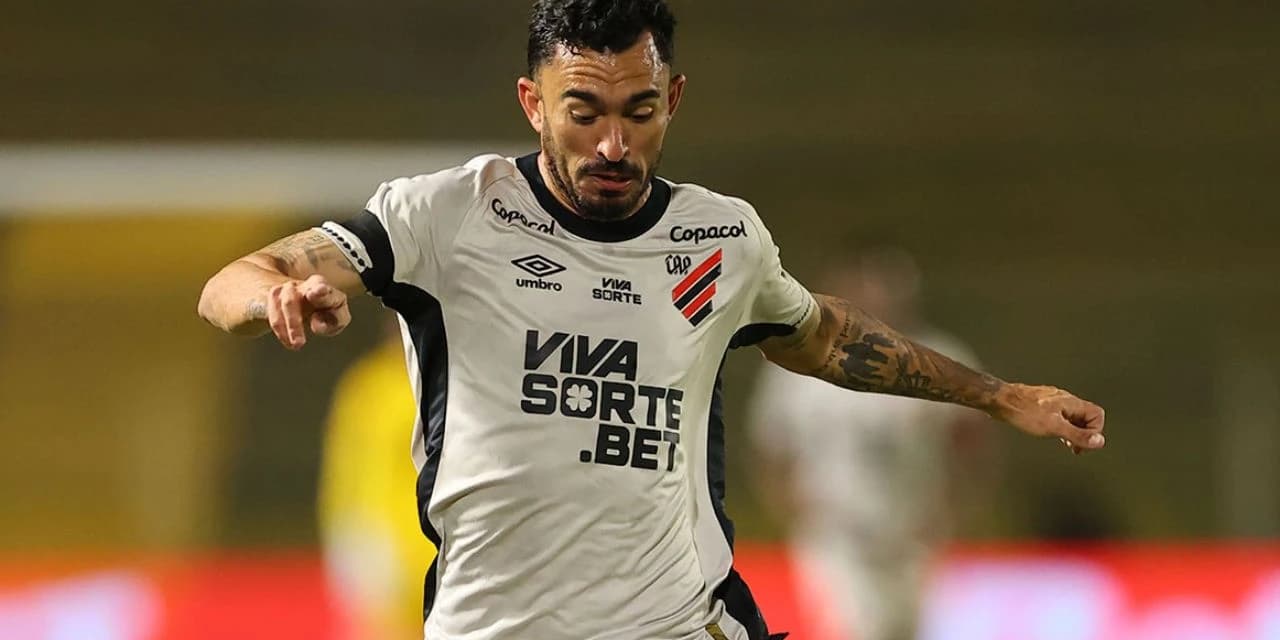 Athletico sofre virada do Volta Redonda e perde chance de G4 na Série B