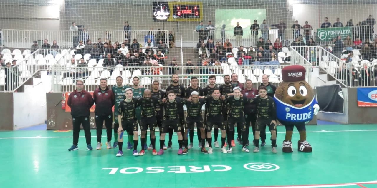 Bronze de Futsal: Prudentópolis vence e se aproxima da vaga do mata-mata