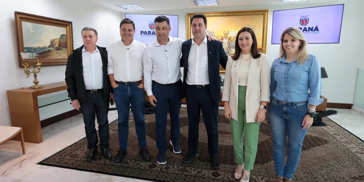 Ratinho Junior anuncia R$ 100 milhões para obras de pavimentação em Ponta Grossa