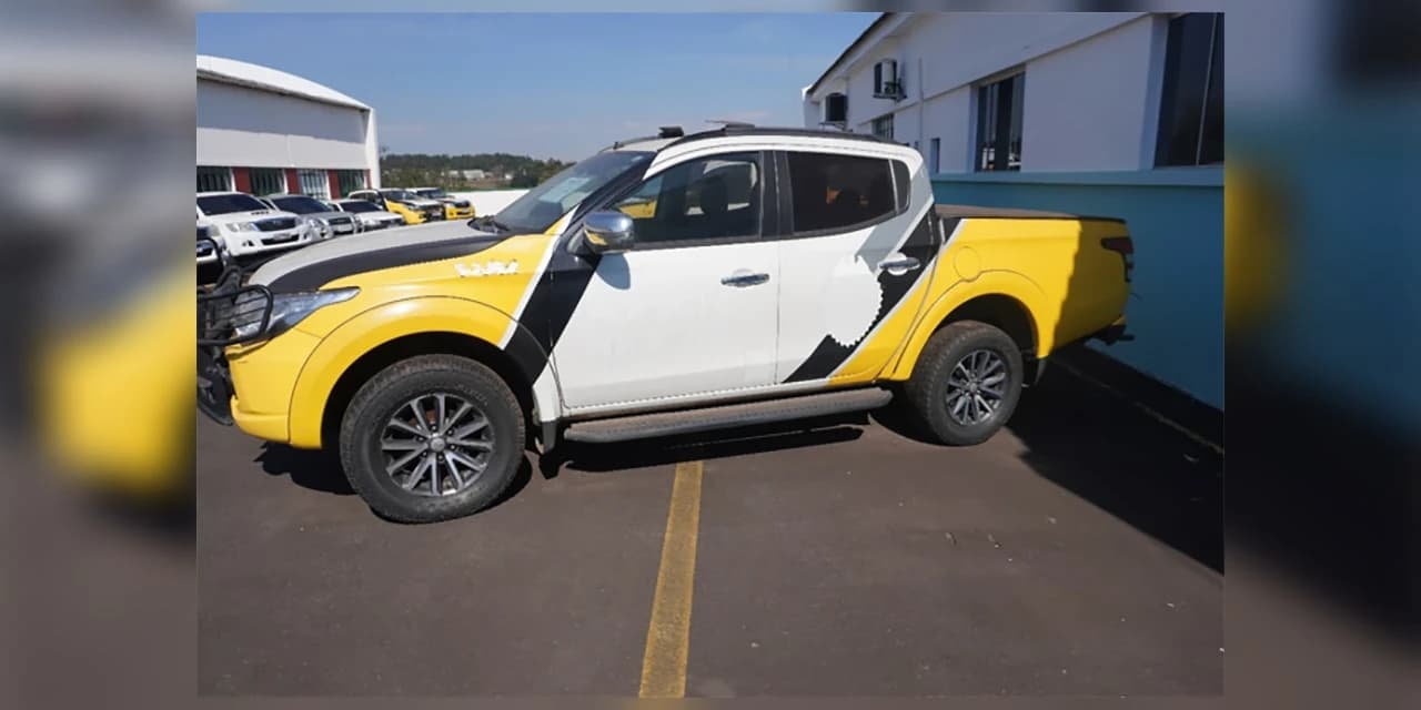 Novo leilão de 76 veículos do Estado não terá taxa do leiloeiro; lote tem Hilux e Triton Sport