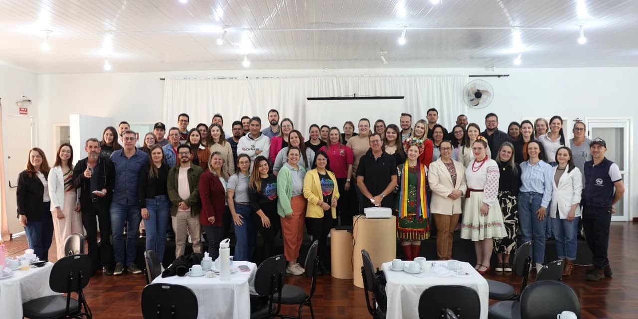 Prudentópolis foi sede de encontro regional da Saúde com a presença de 17 municípios